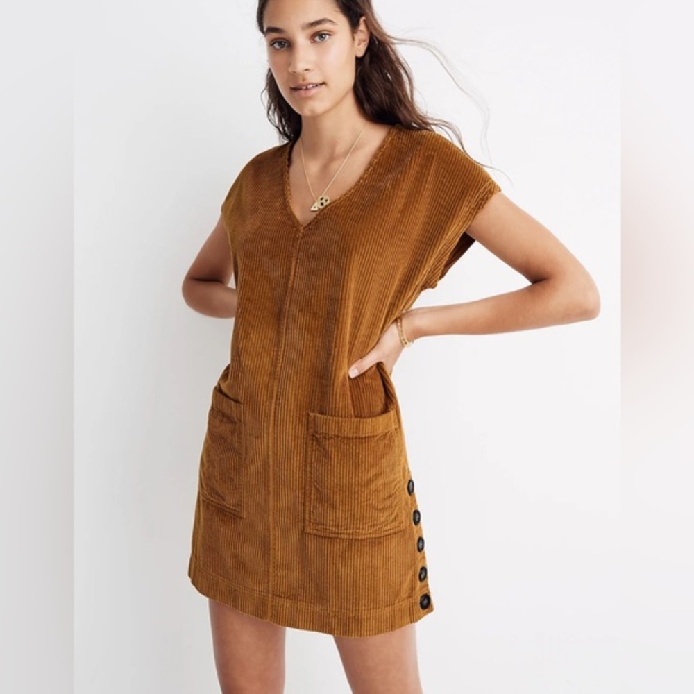 Madewell | Corduroy Shift Dress w/pockets & buttons